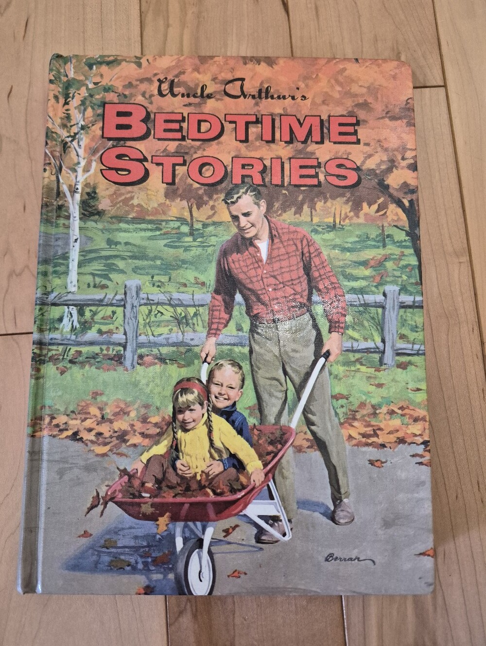 Vintage (1960's) Uncle Arthur's bedtime stories volume 1